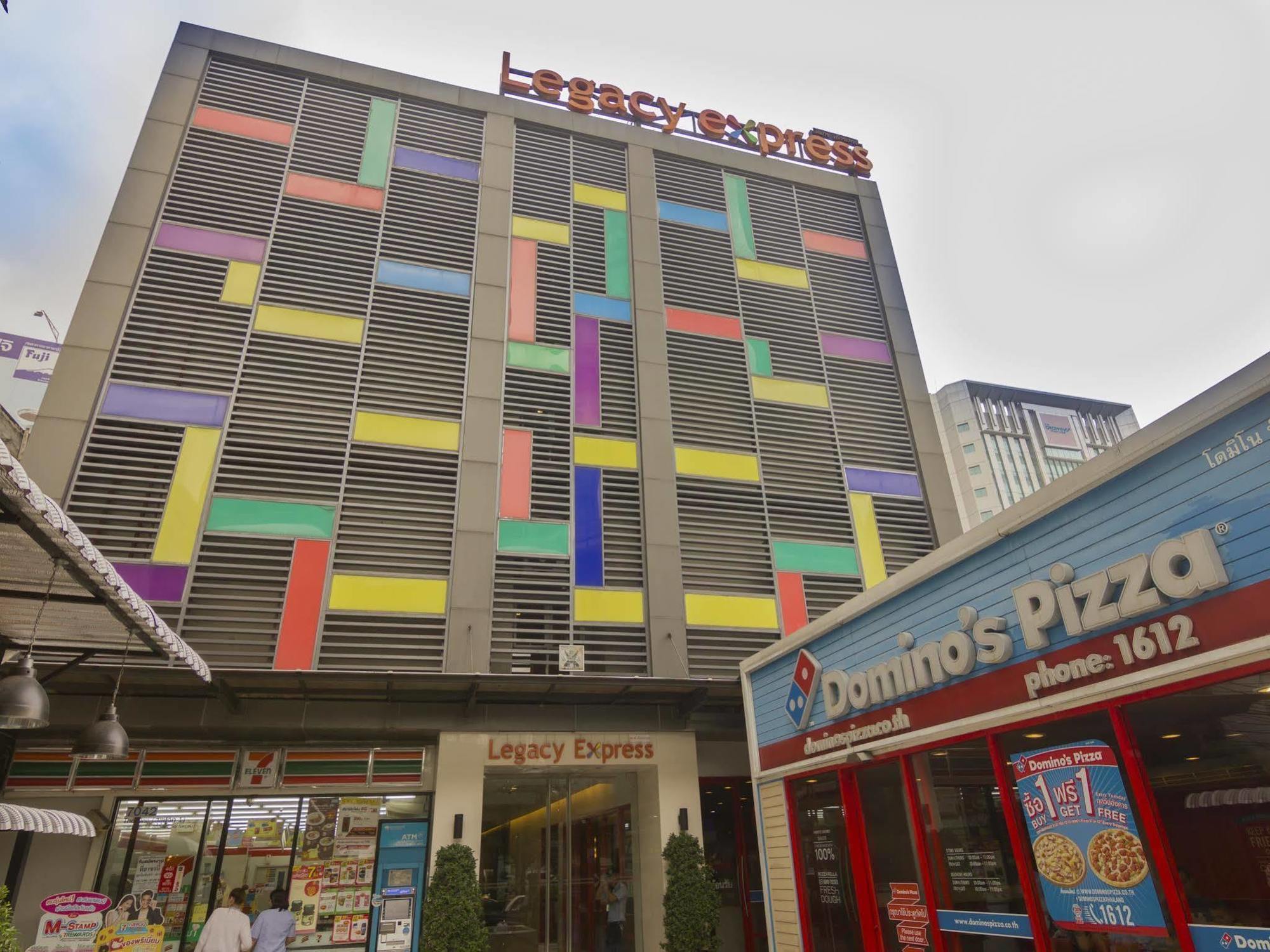 Legacy Hotel Bangkok Sukhumvit Exterior foto