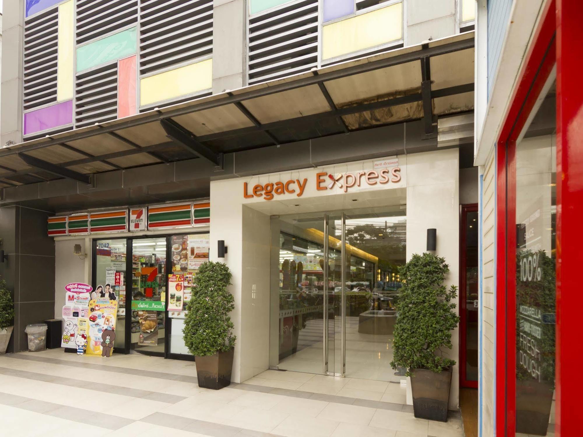 Legacy Hotel Bangkok Sukhumvit Exterior foto